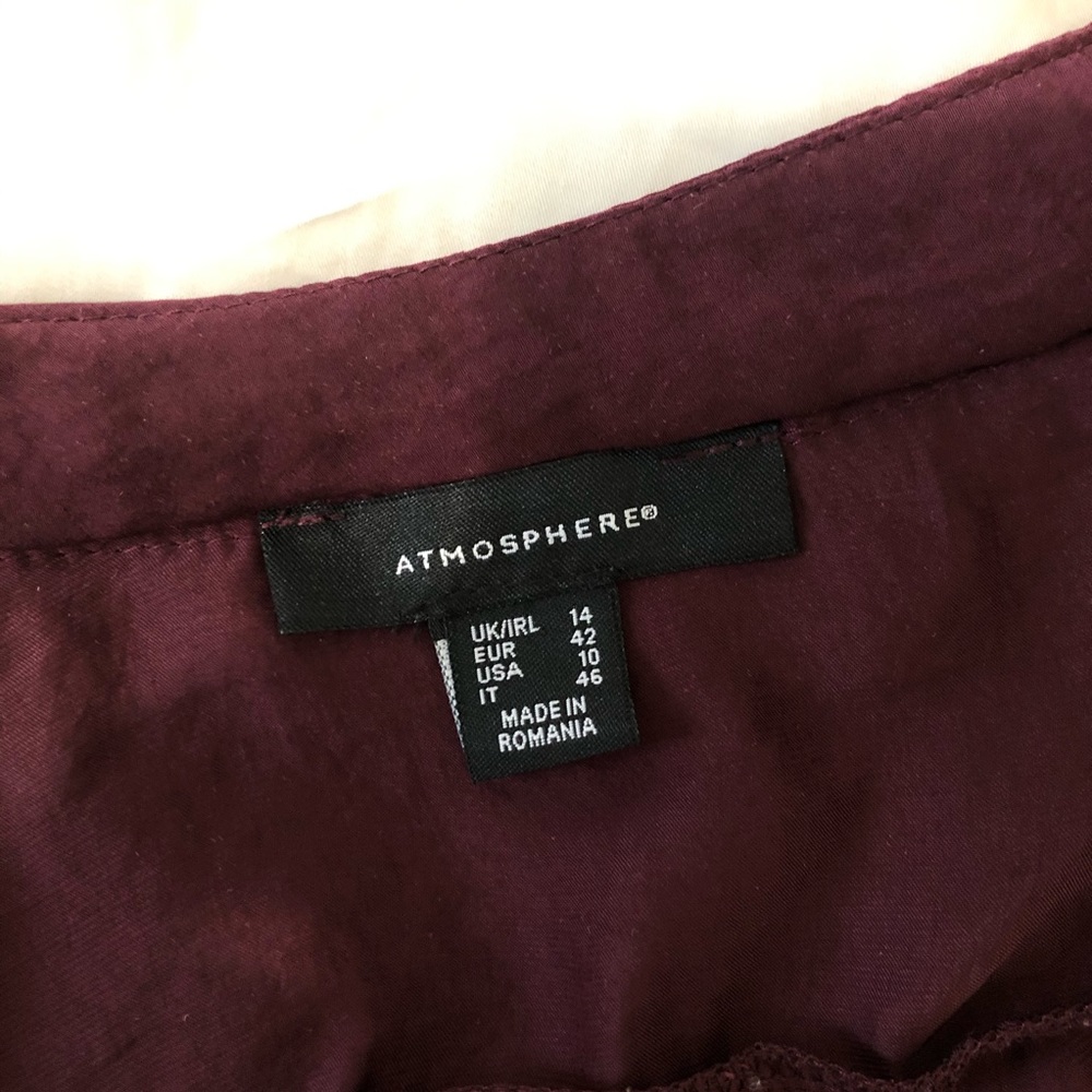 Burgundy Vest - Picture 4 of 4